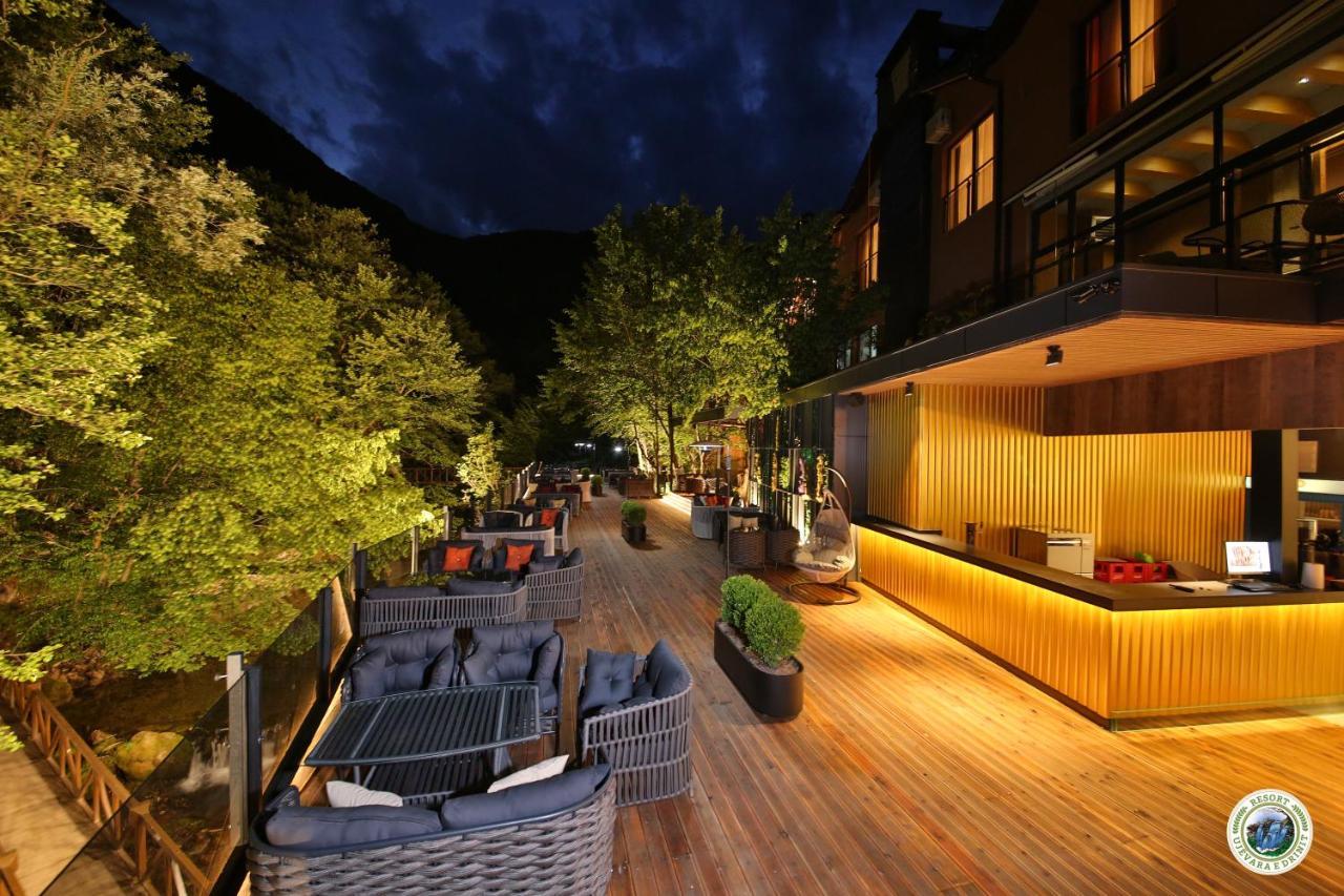 Resort Ujevara E Drinit Peje Bagian luar foto