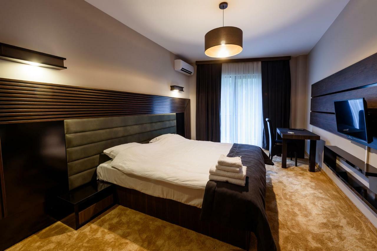 Resort Ujevara E Drinit Peje Bagian luar foto